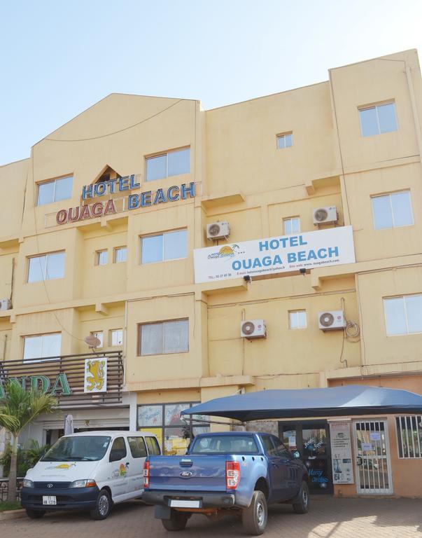 Ouaga Beach Hotel Ouagadougou Exterior photo